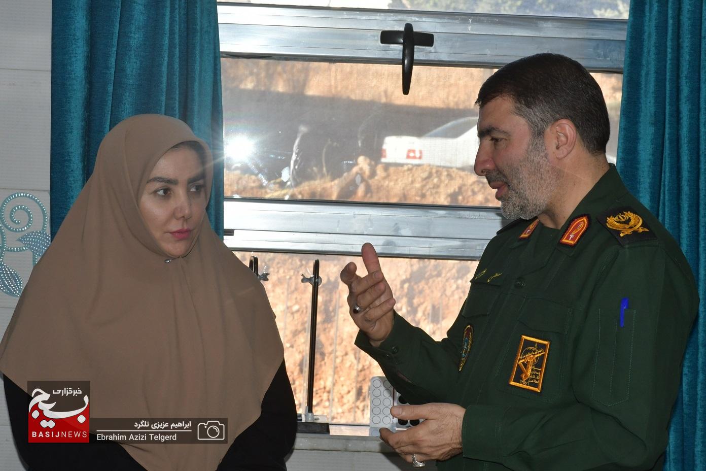 بازدید فرمانده سپاه فتح و رئیس دانشگاه علوم پزشکی از درمانگاه امام صادق (ص)