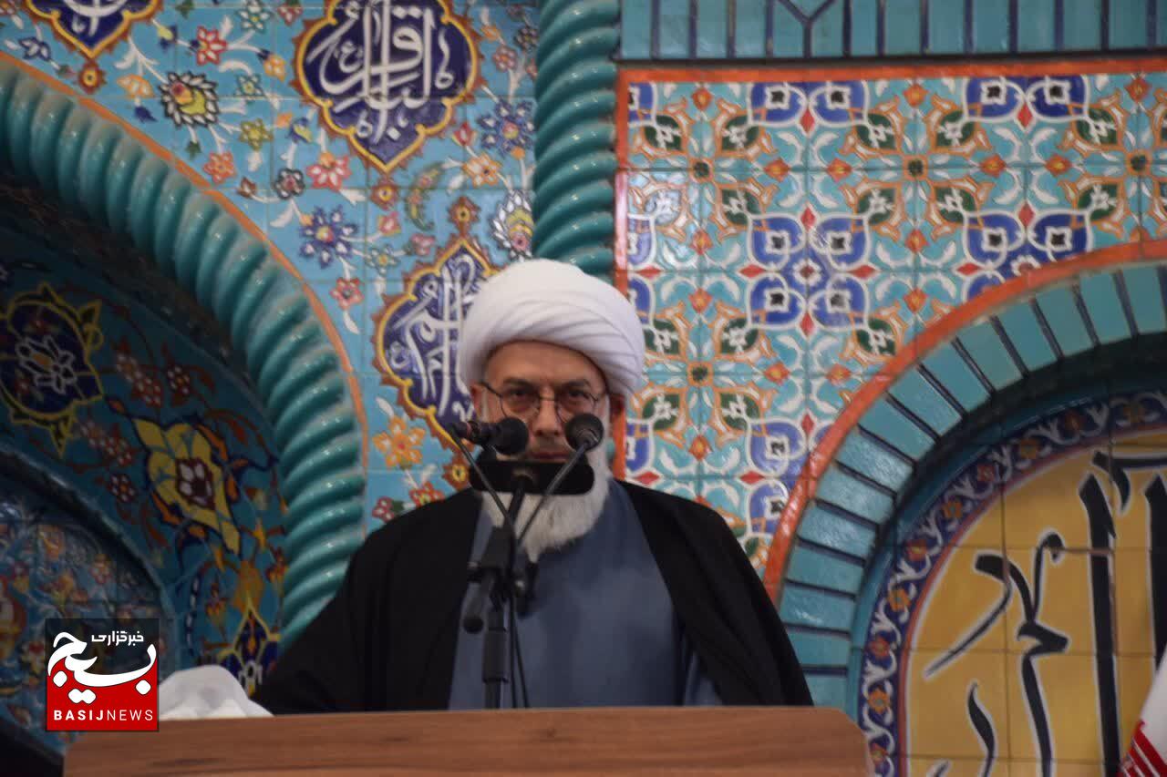 امام جمعه موقت شاهرود:پیروز میدان فتنه و جنگ روانی رهبر معظم انقلاب است/مدیریت‌های موقت سم استان است