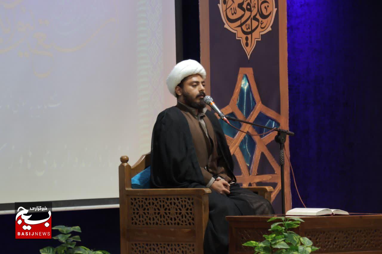 برگزاری همایش نماز در تیپ صاحب‌الزمان(عج) سیرجان با حضور سردار محبی