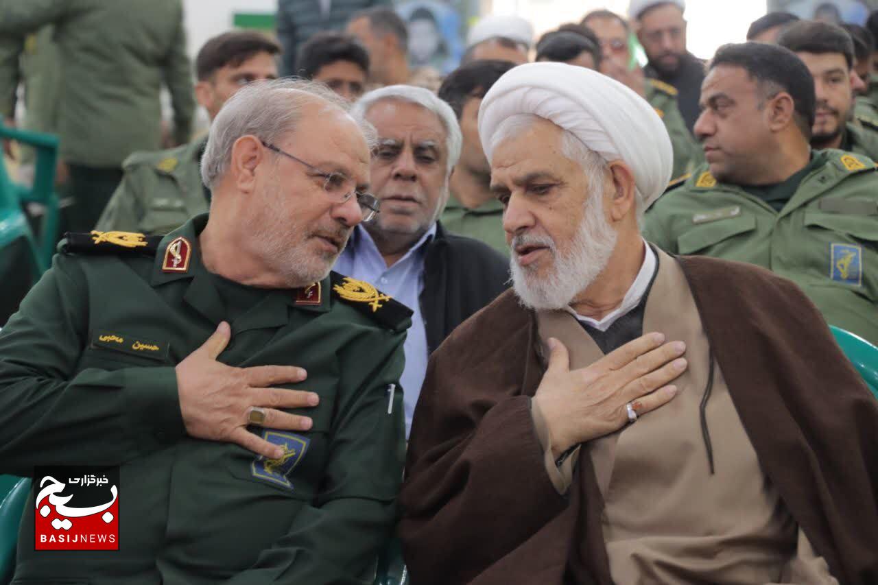 برگزاری همایش نماز در تیپ صاحب‌الزمان(عج) سیرجان با حضور سردار محبی