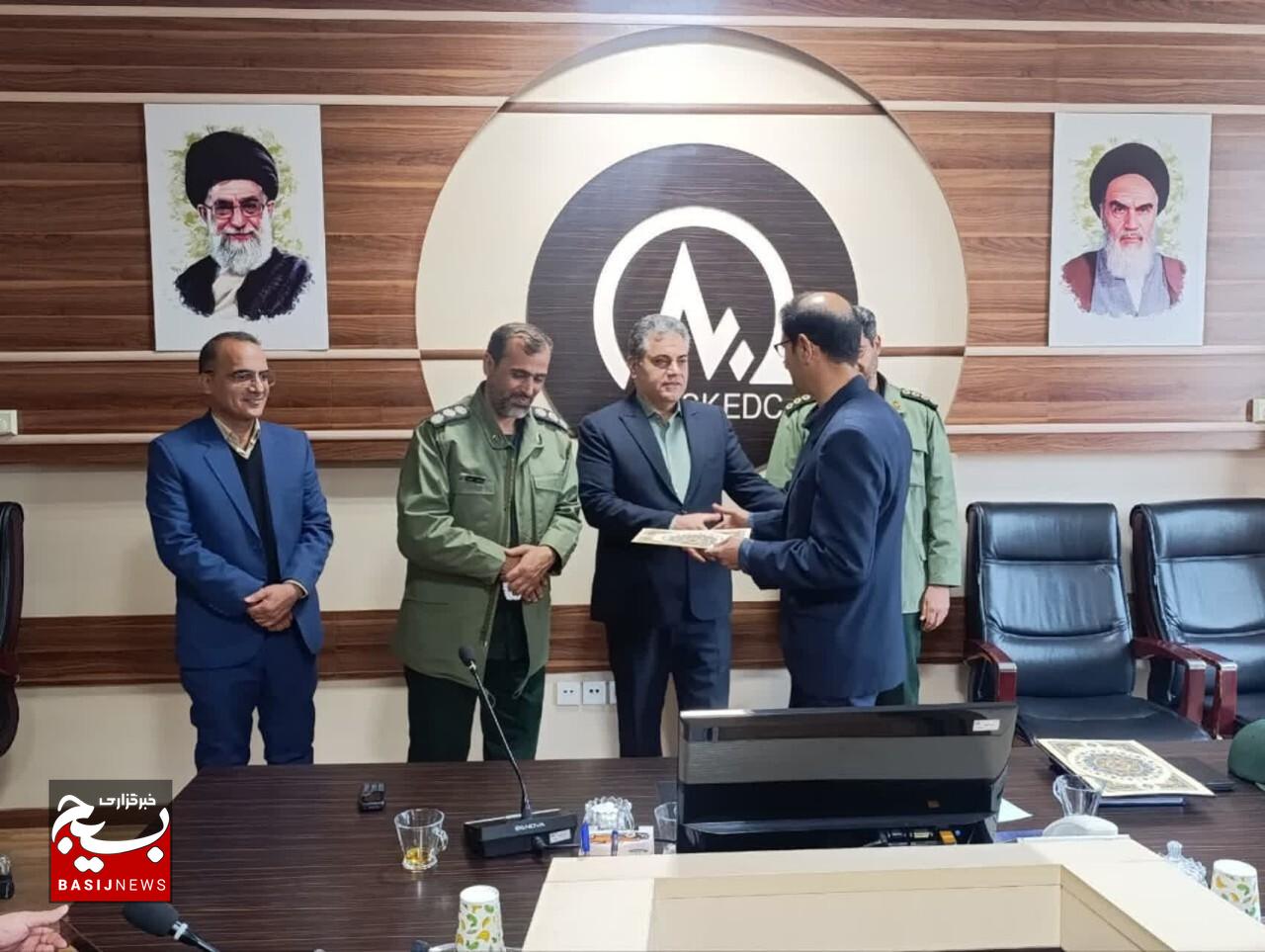 اتحاد، کار جهادی و امیدآفرینی نسخه عبور از چالش‌هاست
