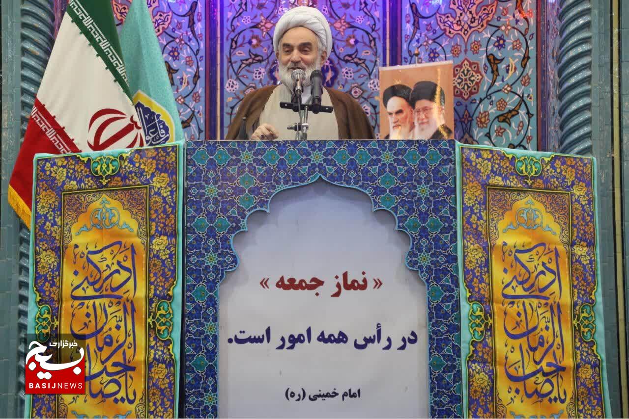 کوچکترین خطای آمریکا، خلیج فارس را به گورستان نظامیانش تبدیل میکند/ترمیم بازار رشت و حمایت از بازاریان ضروری است کوچکترین خطای آمریکا، خلیج فارس را به گورستان نظامیانش تبدیل میکند/ترمیم بازار رشت و حمایت از بازاریان ضروری است