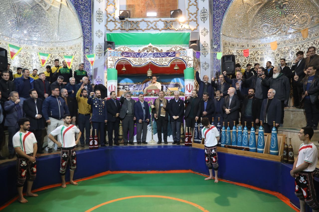 طنین زنگ انقلاب  در زورخانه تاریخی شهید فهمیده