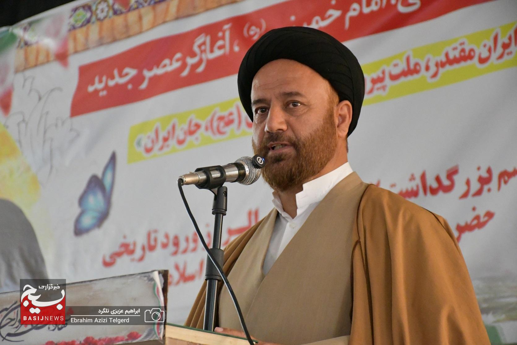 آیین گلباران مزار شهدا و تجدید میثاق با آرمان‌های شهیدان والامقام در یاسوج