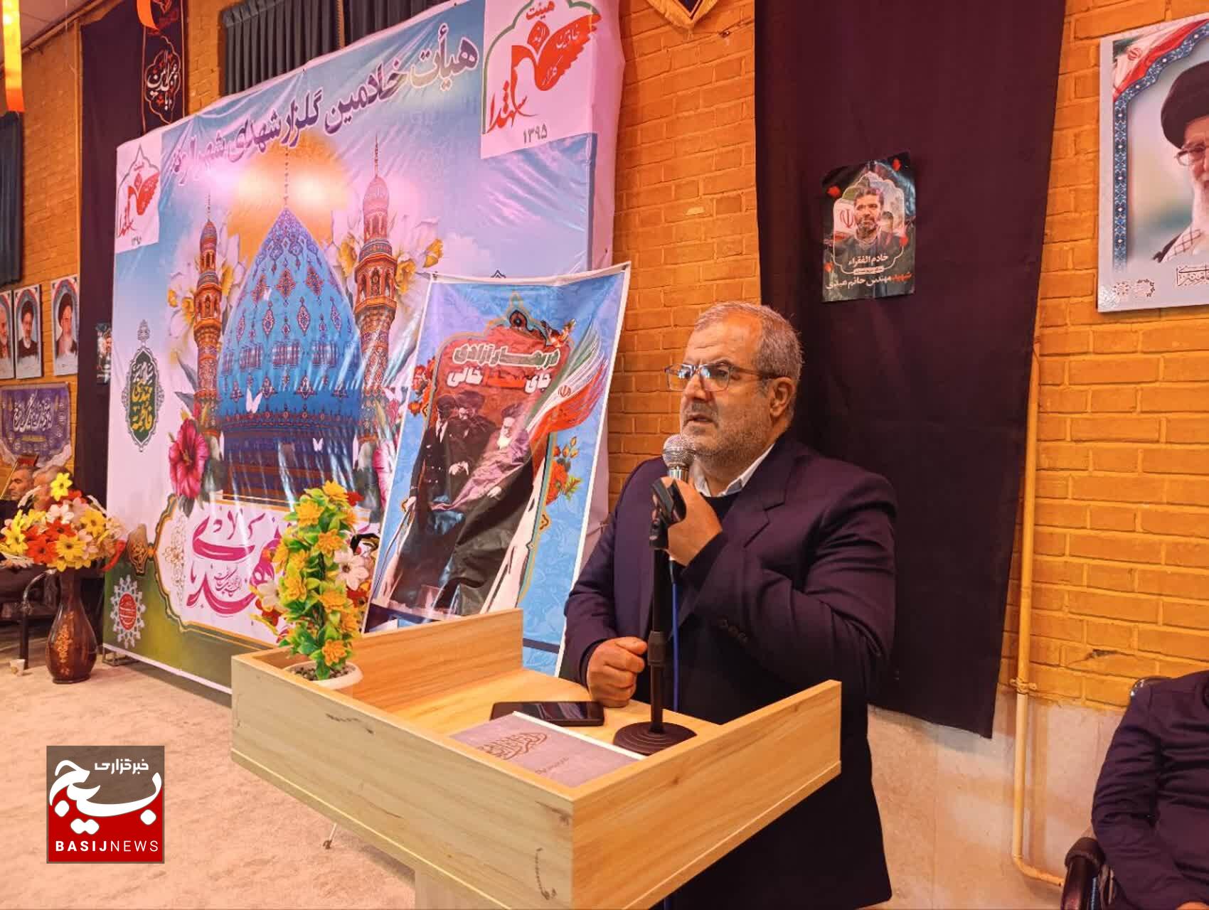  ادای احترام به آرمان‌ها/گل‌افشانی گلزار شهدای الوند همزمان با آغاز دهه فجر و اعیاد شعبانیه
