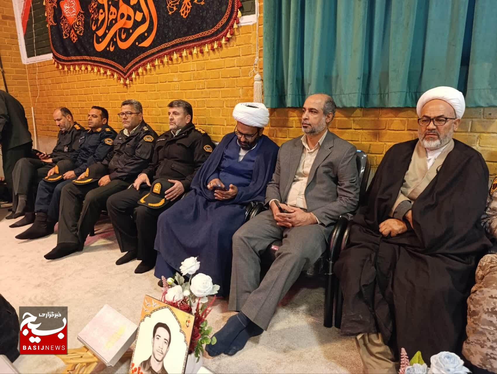  ادای احترام به آرمان‌ها/گل‌افشانی گلزار شهدای الوند همزمان با آغاز دهه فجر و اعیاد شعبانیه