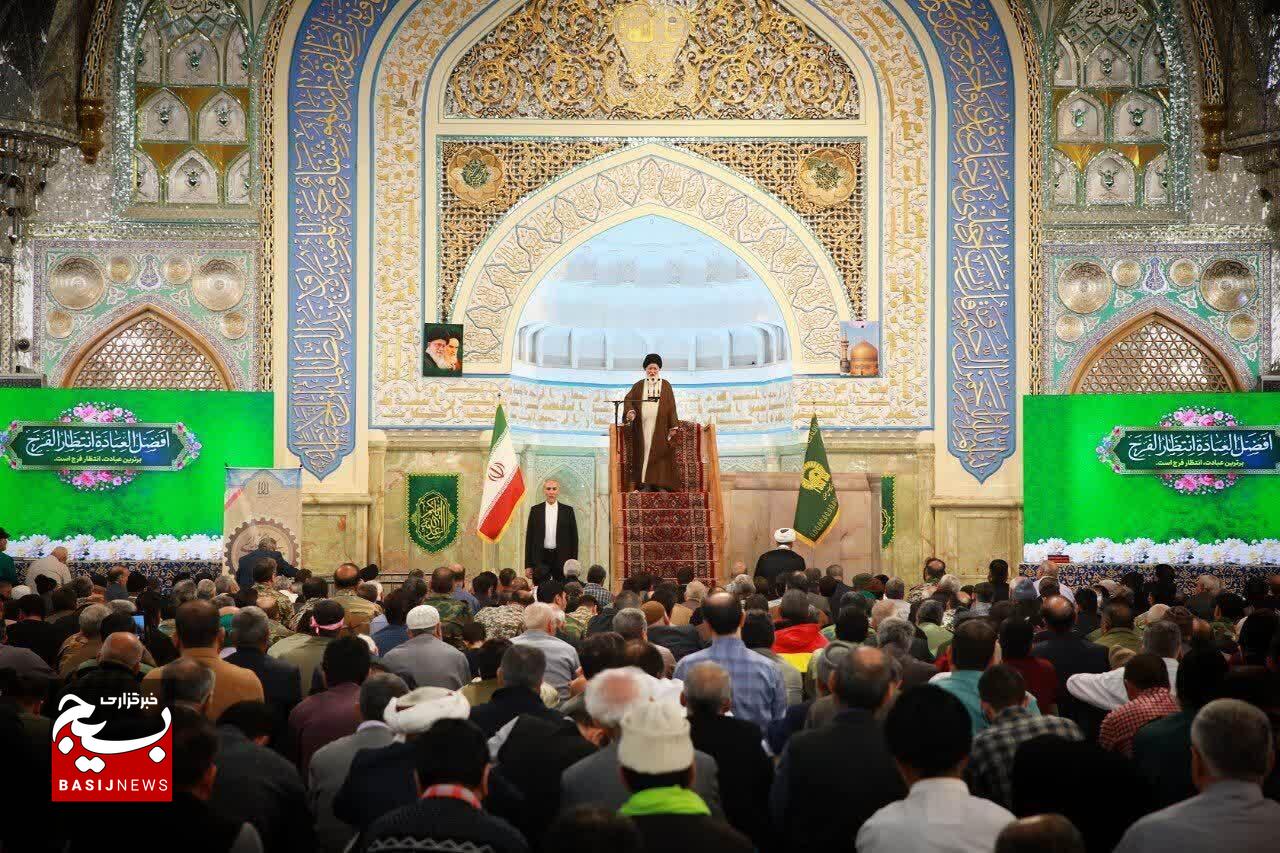 انقلاب اسلامی در دل تهدیدها مقتدرانه پیش رفته است