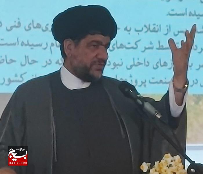 مجمع بسیج بسیج ظرفیتی بسیار مناسب جهت کمک حل مشکلات است