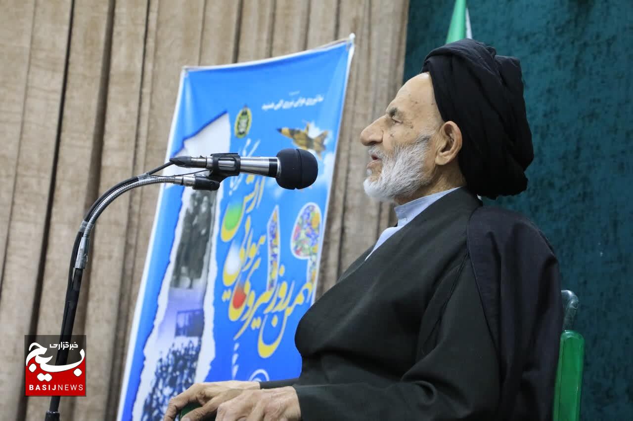 پیشرفت‌های کشور در سایه امنیت بدست می‌آید/ نیروهای مسلح بااقتدار در برابر بیگانگان ایستاده‌اند