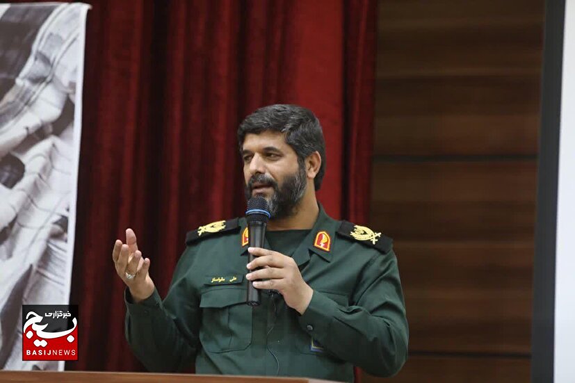 برگزاری بیش از ۶۰ برنامه قله‌ای بسیج در دهه فجر / ثبت ۲۵۰ هزار کنش‌گری فرهنگی در پویش «رنگ ایران»