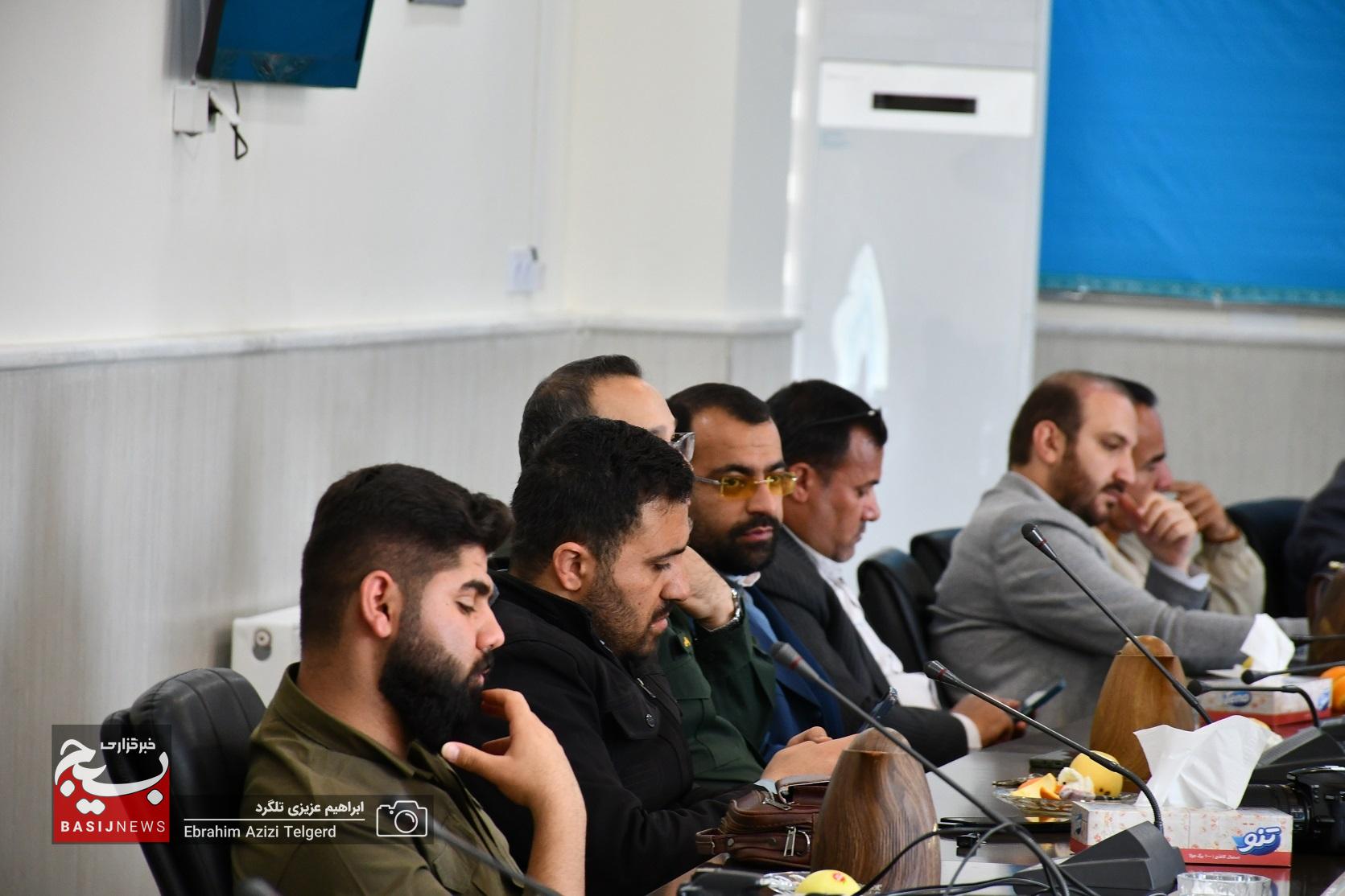 تاکید جانشین سپاه فتح بر جریان سازی رسانه ای برای فیلم سینمایی مارون