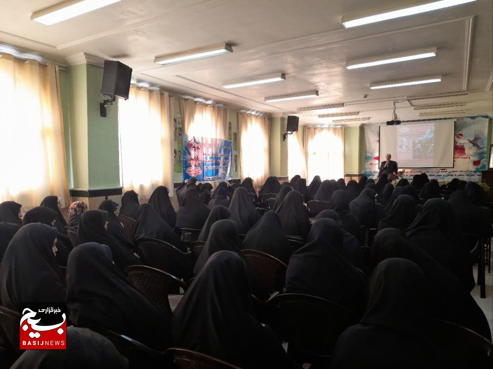 تبیین راهکار‌های مقابله با جنگ روانی و تهاجم فرهنگی دشمن در اغتشاشات اخیر
