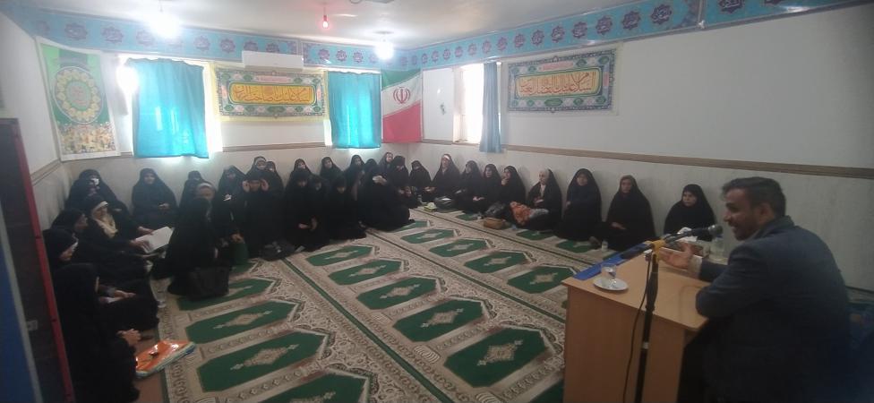 برگزاری نشست بصیرتی با حضور فرماندهان پایگاه های مقاومت بسیج دلوار