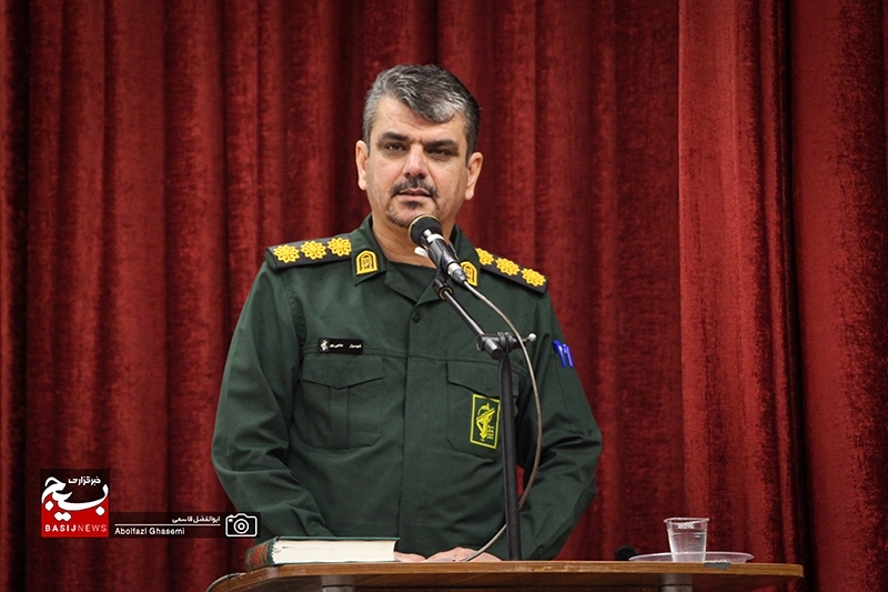 دعوت فرمانده سپاه دشتستان از مردم برای مشارکت گسترده در راهپیمایی ۲۲ بهمن