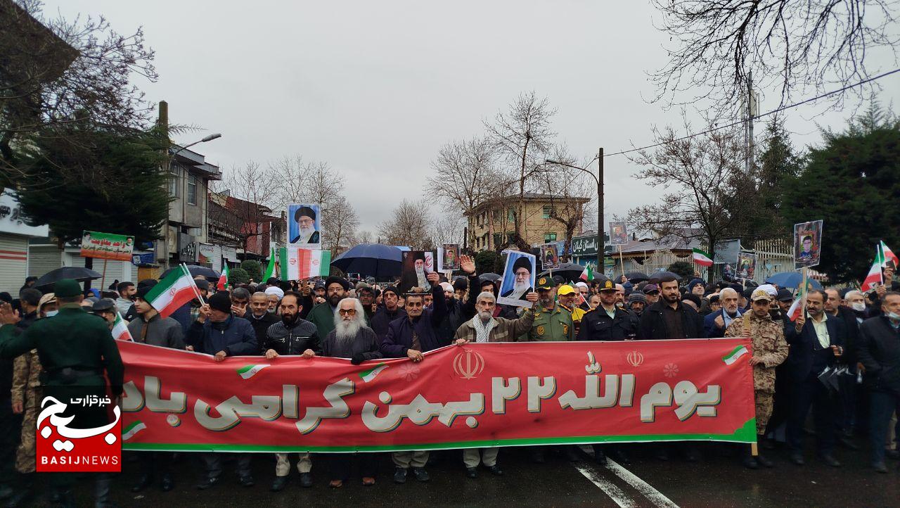 راهپیمایی ۲۲ بهمن در گیلان آغاز شد