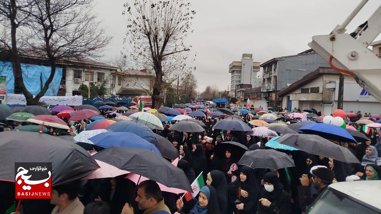 راهپیمایی ۲۲ بهمن در گیلان آغاز شد