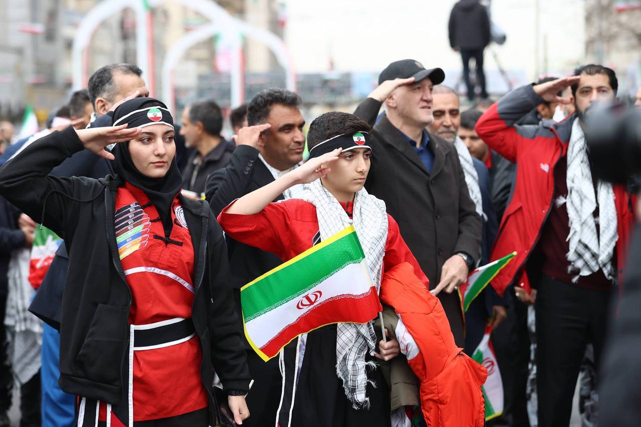 گزارش تصویری/ حضور جامعه ورزش در راهپیمایی ۲۲ بهمن