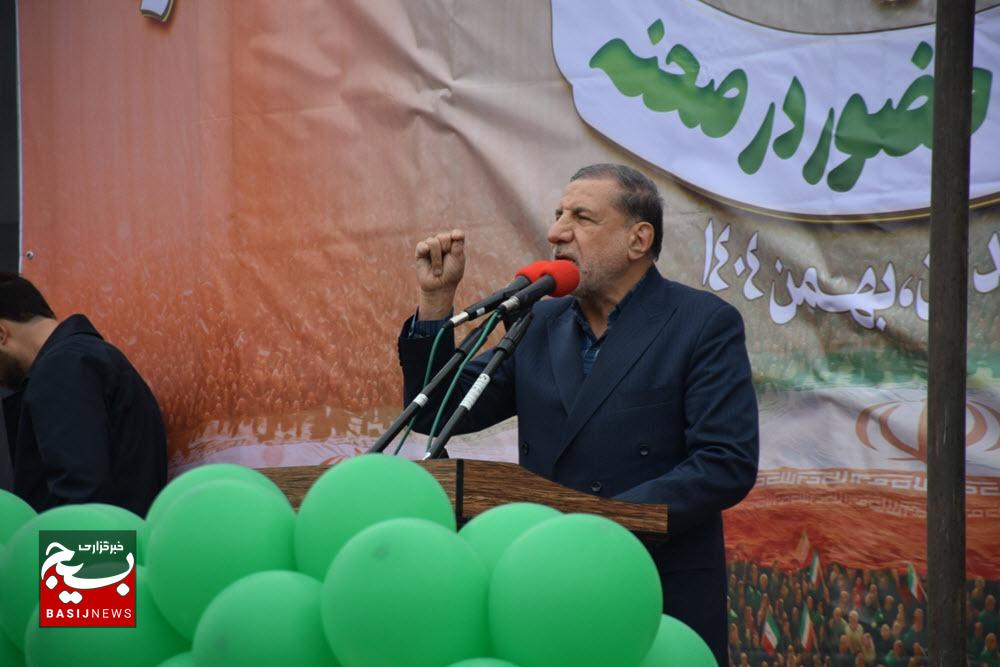 دشمن از اقتدار و اتحاد ملت ایران واهمه دارد / ملت ایران با اقتدار به دشمن پاسخ داد