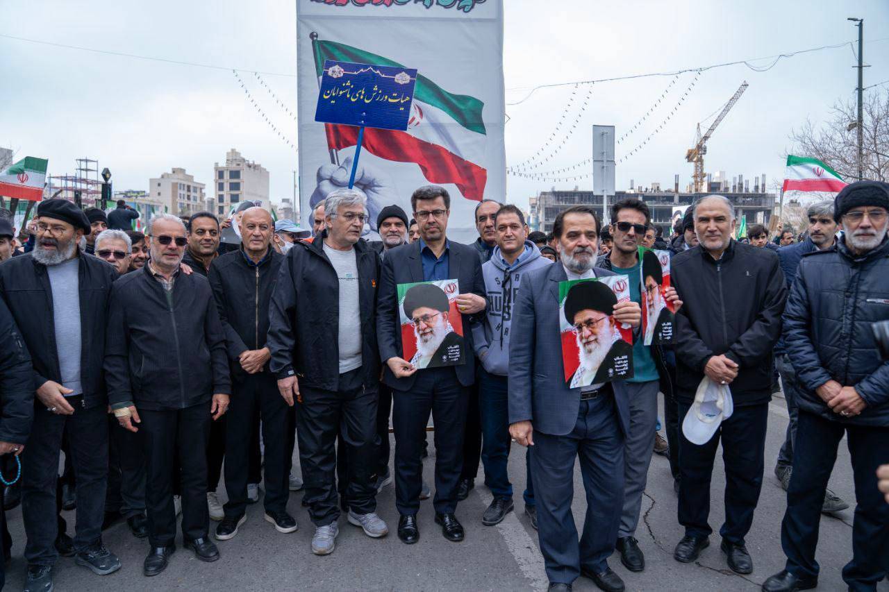 گزارش تصویری/ حضور جامعه ورزش در راهپیمایی ۲۲ بهمن