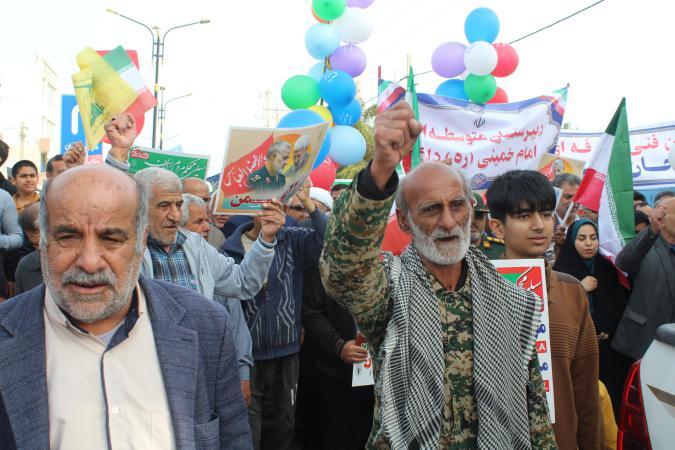 حماسه حضور مردم دلوار در راهپیمایی ۲۲ بهمن
