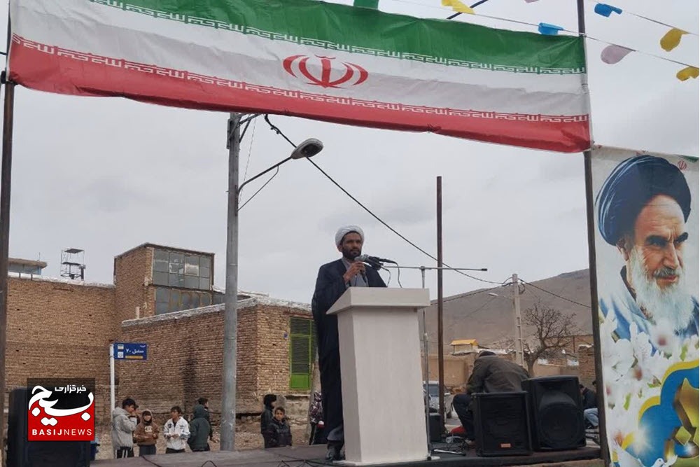 ۲۲ بهمن نماد استقلال و اقتدار ملت ایران است
