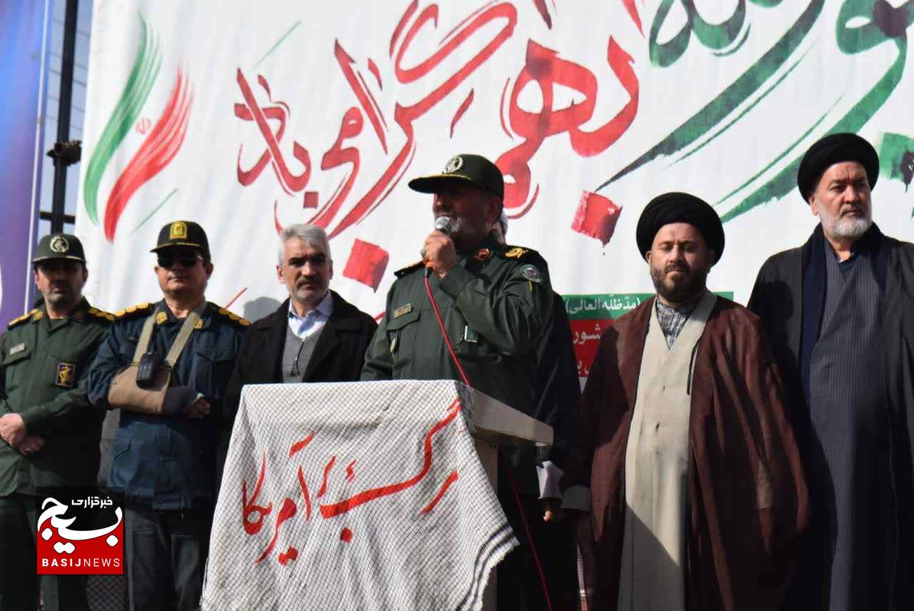 جوانان مؤمن و مبتکر انقلابی، مؤلفه قدرت ایران اسلامی هستند/ مردم ایران، کانون قدرت و اراده در برابر دشمنان