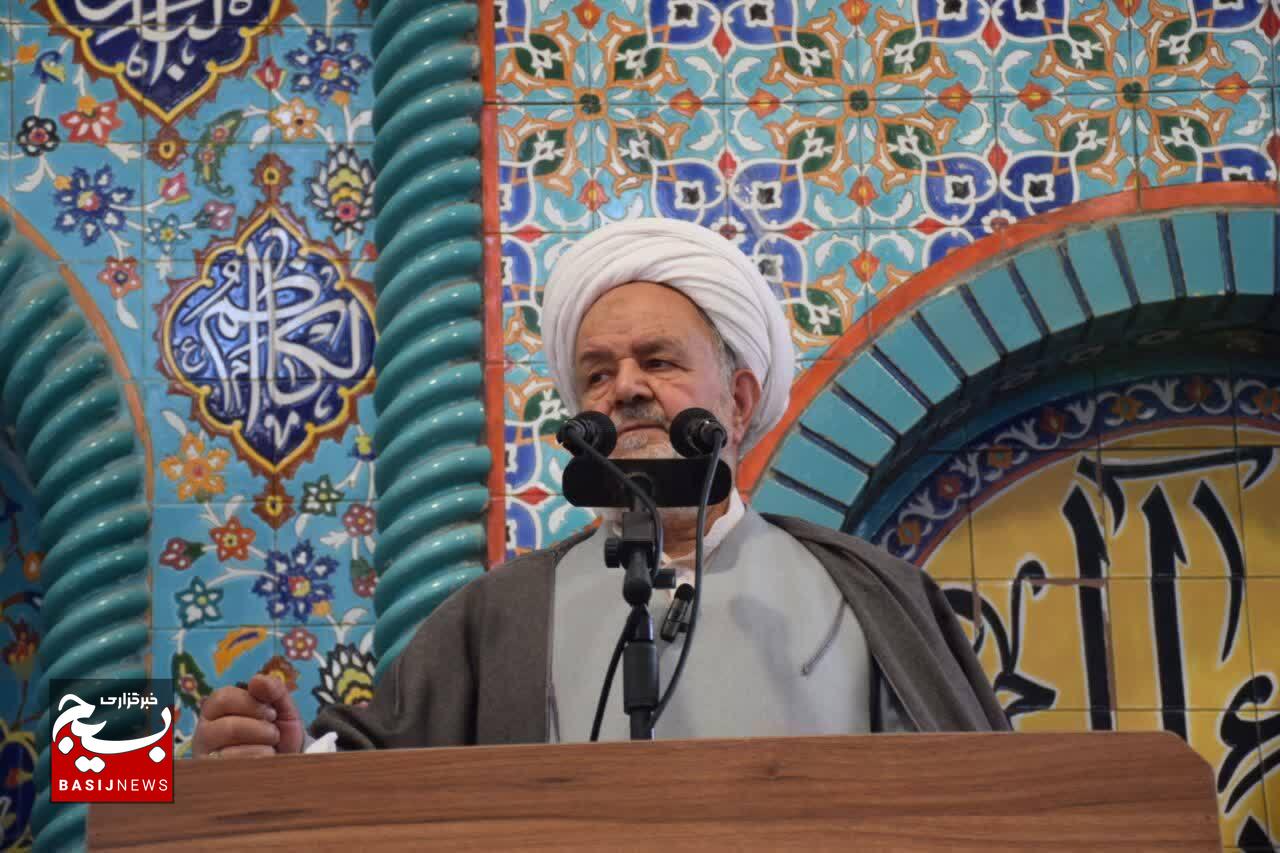امام جمعه موقت شاهرود: آمریکا پس از ناکامی در جنگ، به مذاکره پناه آورده است