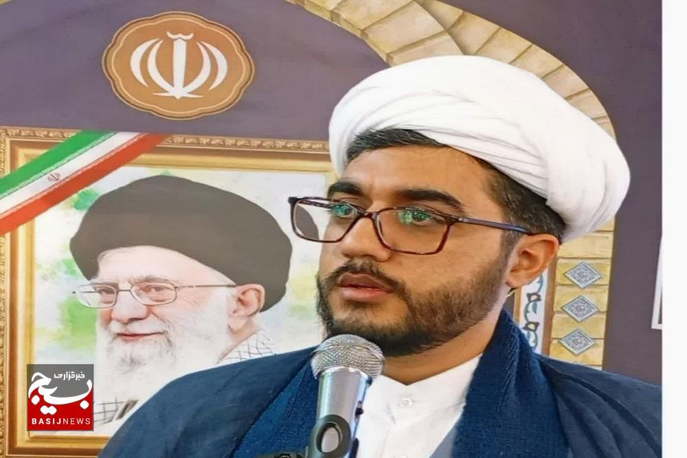 رمضان، بهار معنویت با محوریت امام زمان(عج) است