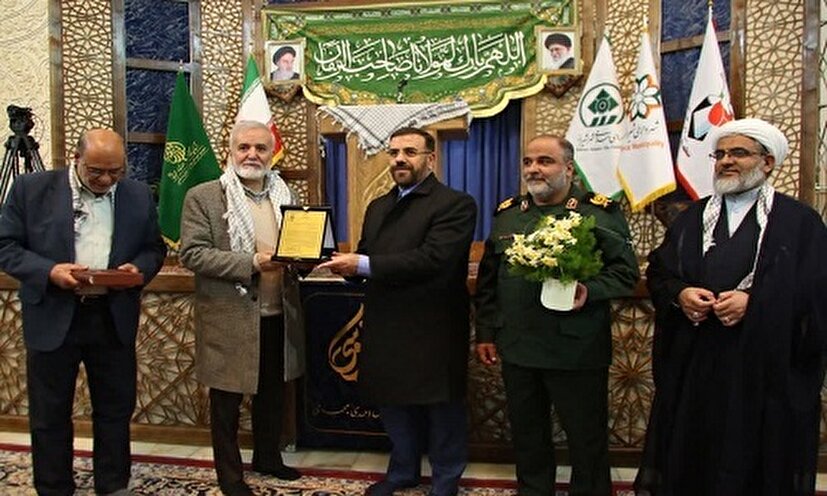 جانبازان مظهر حماسه و عزت ملت ایراناند جانبازان مظهر حماسه و عزت ملت ایراناند