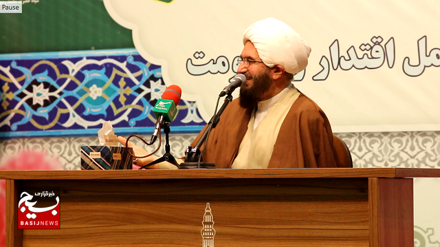 همایش نماز و تکریم خادمین نماز سپاه تهران بزرگ با حضور حجت الاسلام والمسلمین حاج علی اکبری برگزار شد