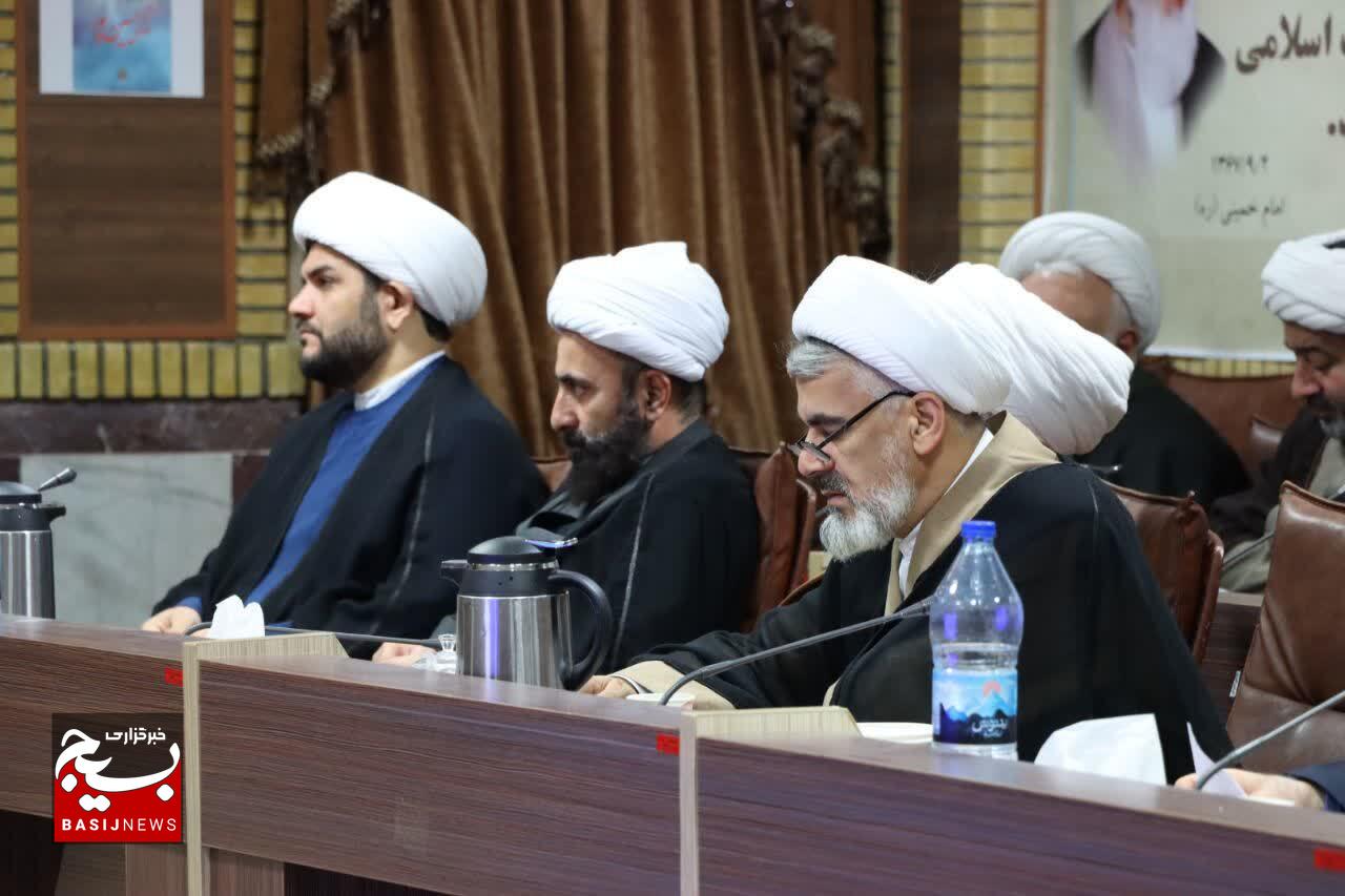 ایمان مردم، رمز مقاومت و ایستادگی در برابر توطئه‌ها است 