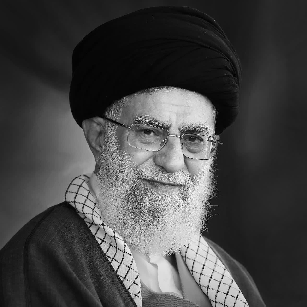 پیام فرمانده سپاه قدس گیلان در پی شهادت قائد امت ،شهید آیت الله سید علی خامنه ای (قدس سره) پیام فرمانده سپاه قدس گیلان در پی شهادت قائد امت ،شهید آیت الله سید علی خامنه ای (قدس سره)