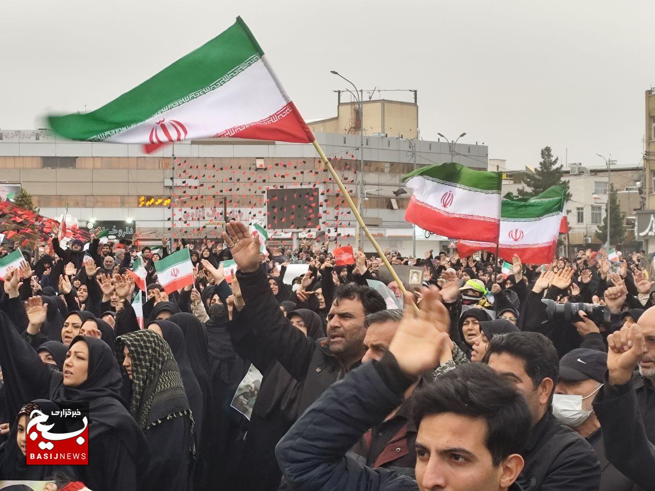 کرمانی‌ها در دومین روز خونخواهی