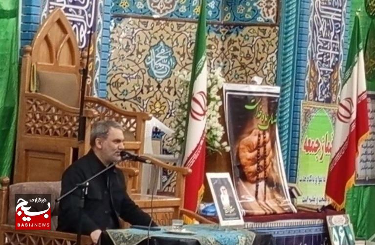 حضور آگاهانه مردم با ایمان در صحنه، پیروزی را برای ایران عزیز و مقتدر به ارمغان میآورد حضور آگاهانه مردم با ایمان در صحنه، پیروزی را برای ایران عزیز و مقتدر به ارمغان میآورد