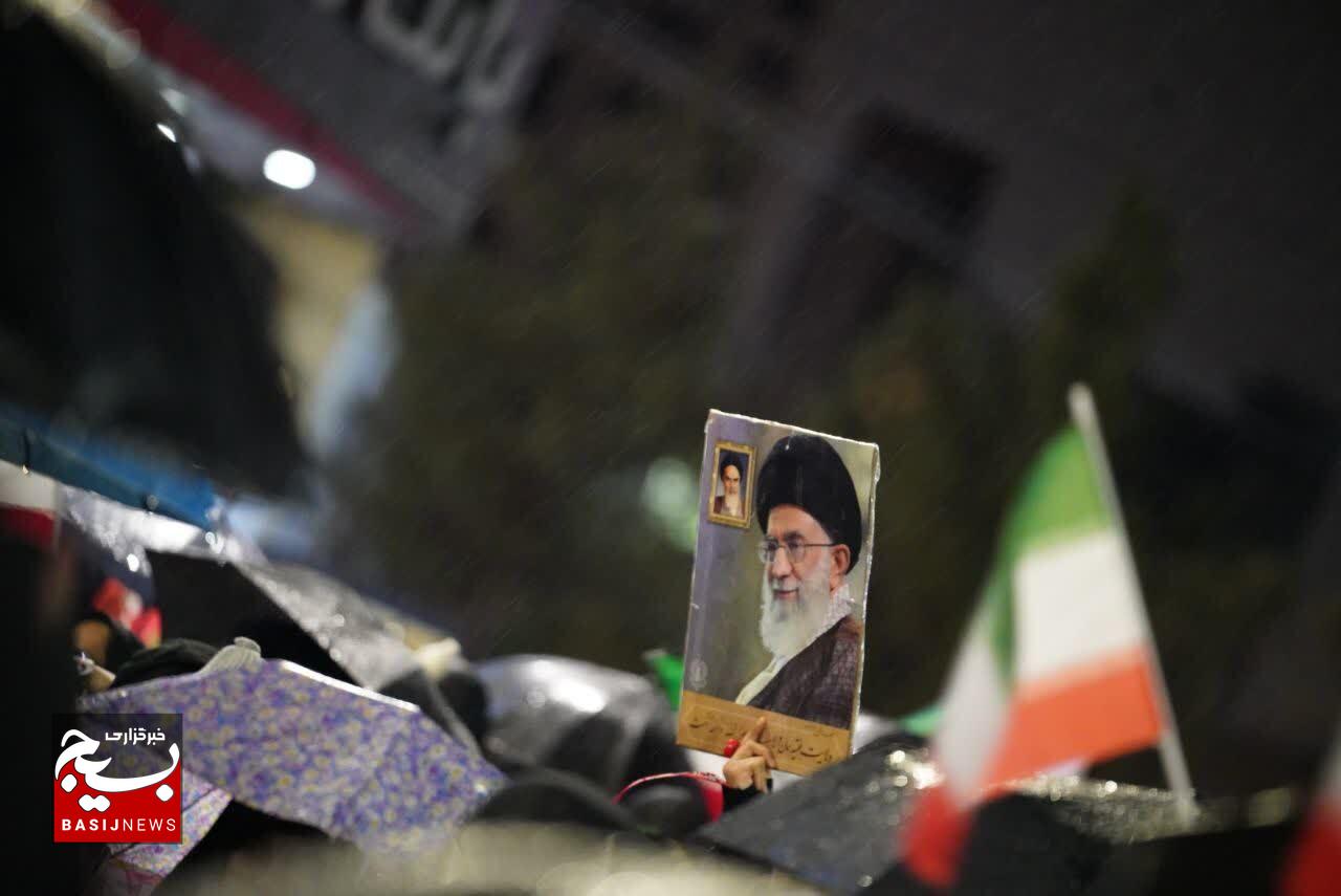 کرمانی‌ها در چهارمین روز خونخواهی امام شهید