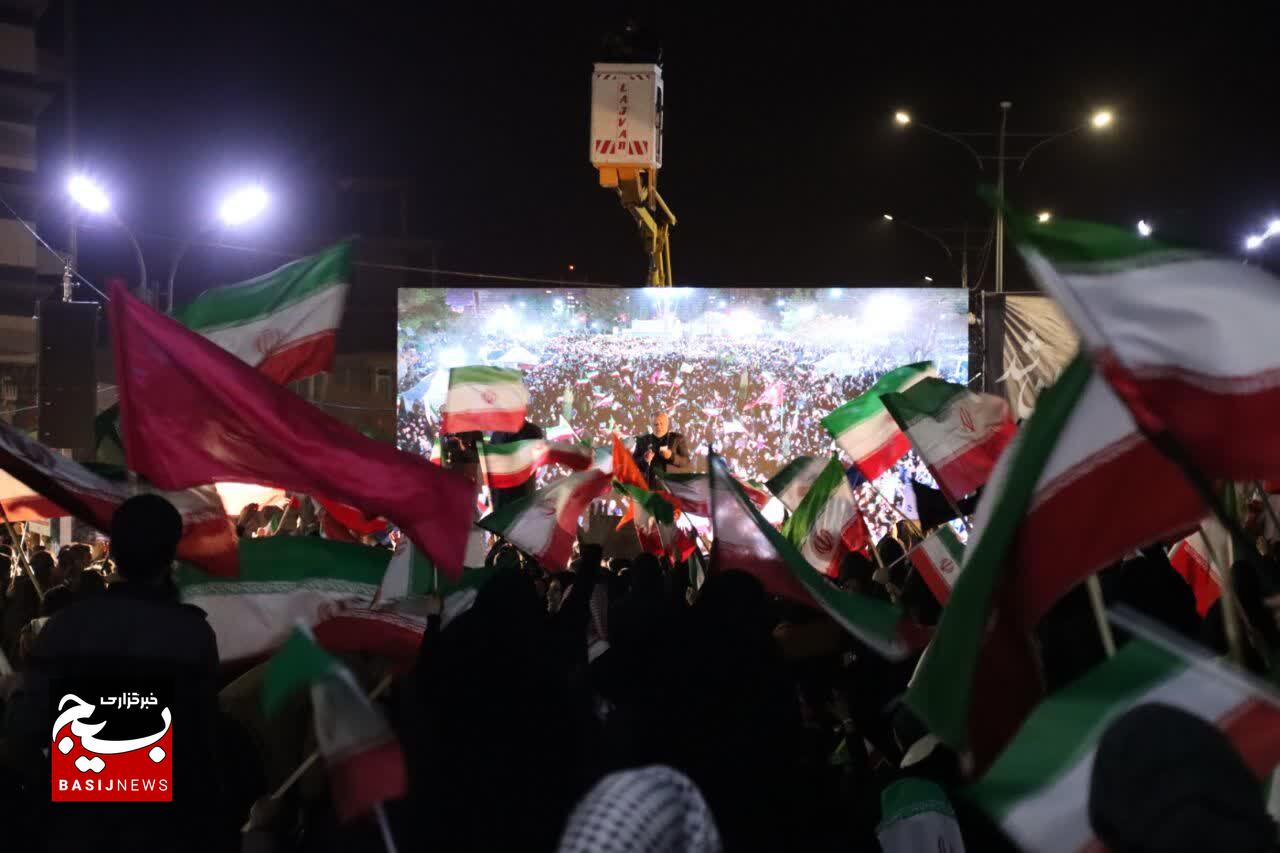 حضور مردم پايتخت مقاومت جهان اسلام-کرمان در ششمین روز خونخواهی امام شهید