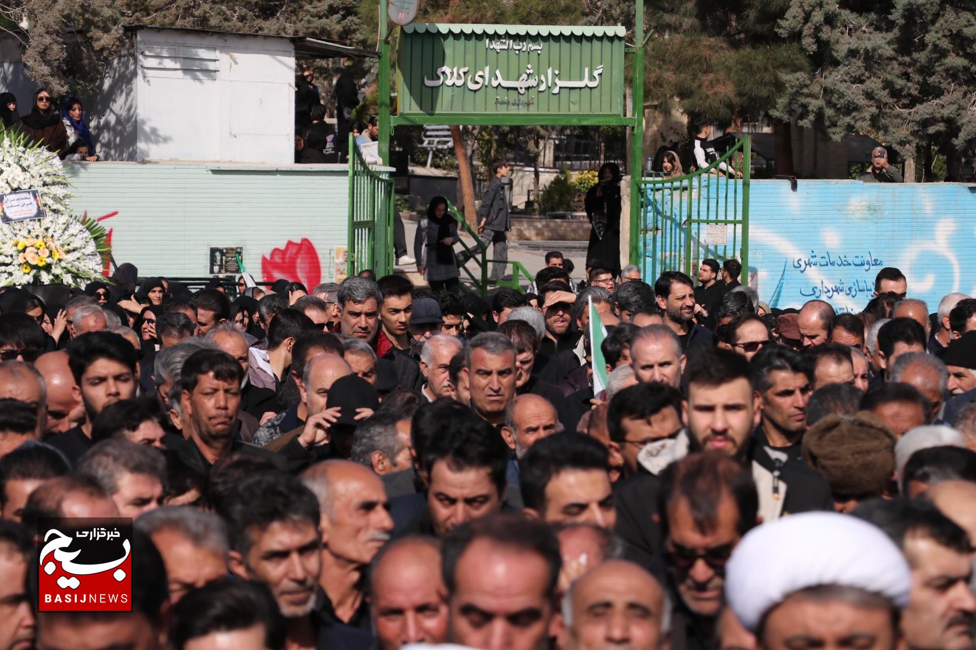 گزارش تصویری تشییع شهید والامقام،سرباز وطن ابوالفضل حبیبی شیخ احمد گزارش تصویری تشییع شهید والامقام،سرباز وطن ابوالفضل حبیبی شیخ احمد