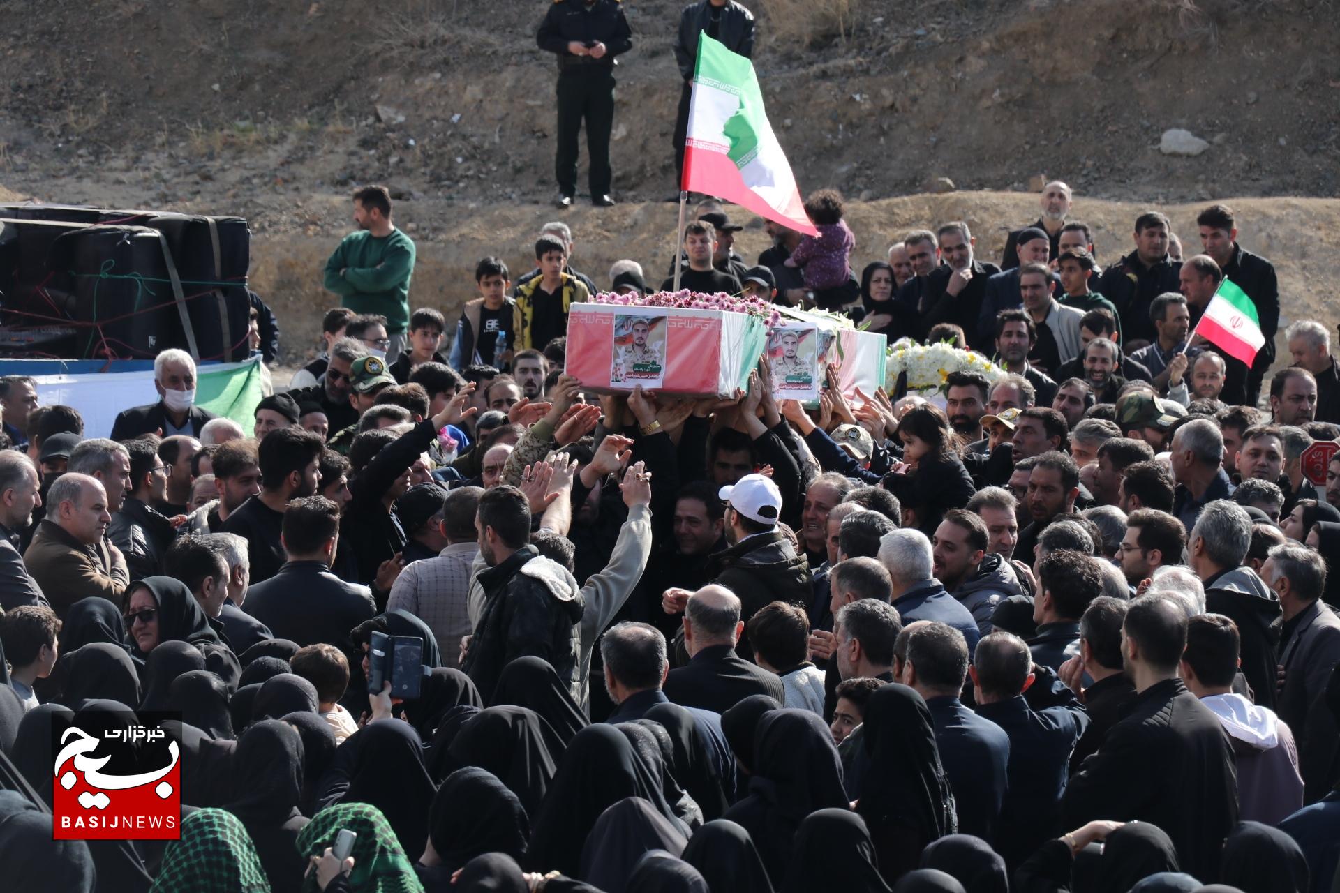 گزارش تصویری تشییع شهید والامقام،سرباز وطن ابوالفضل حبیبی شیخ احمد گزارش تصویری تشییع شهید والامقام،سرباز وطن ابوالفضل حبیبی شیخ احمد