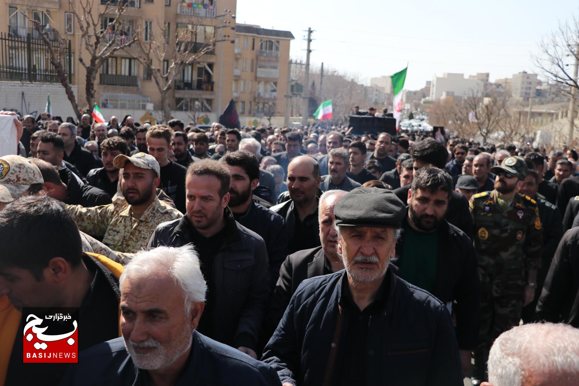 گزارش تصویری تشییع شهید والامقام،سرباز وطن ابوالفضل حبیبی شیخ احمد گزارش تصویری تشییع شهید والامقام،سرباز وطن ابوالفضل حبیبی شیخ احمد