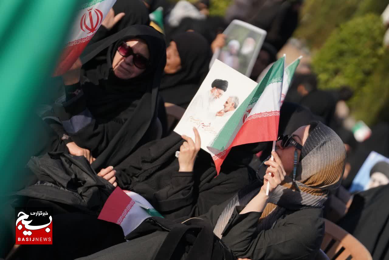 کرمان، در غم شهدای اقتدار و یاد امام شهید، اشک می‌ریزد