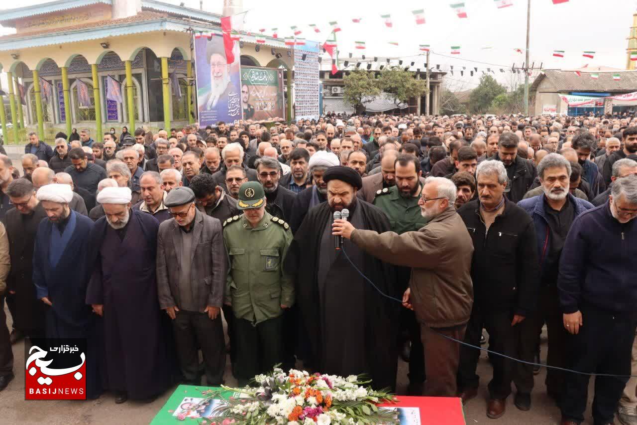 پیکر سردار شهید «کمیل مطیع دوست» در زادگاهش کومله آرام گرفت