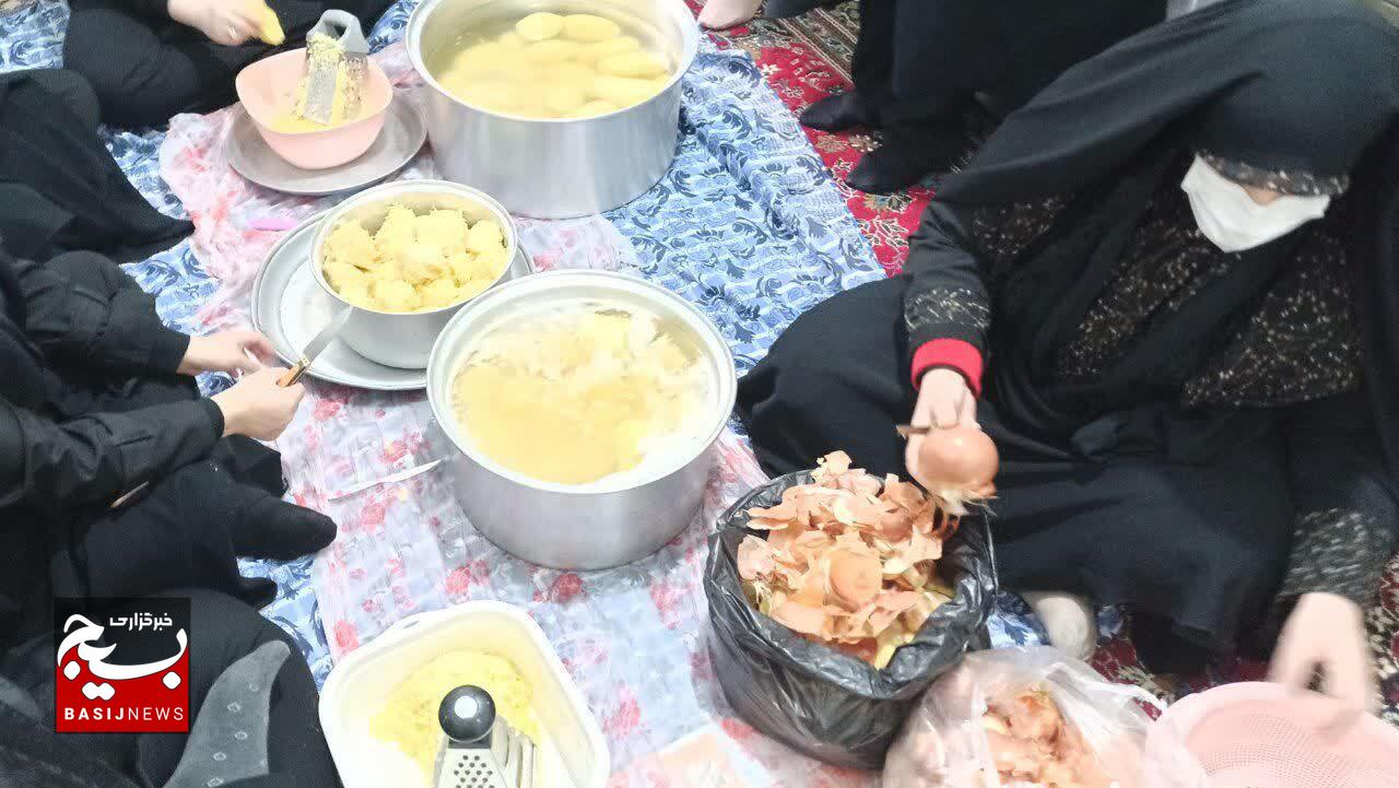 خدمت بانوان جهادی لاهیجان در پشت جبهه های نبرد حق و باطل خدمت بانوان جهادی لاهیجان در پشت جبهه های نبرد حق و باطل