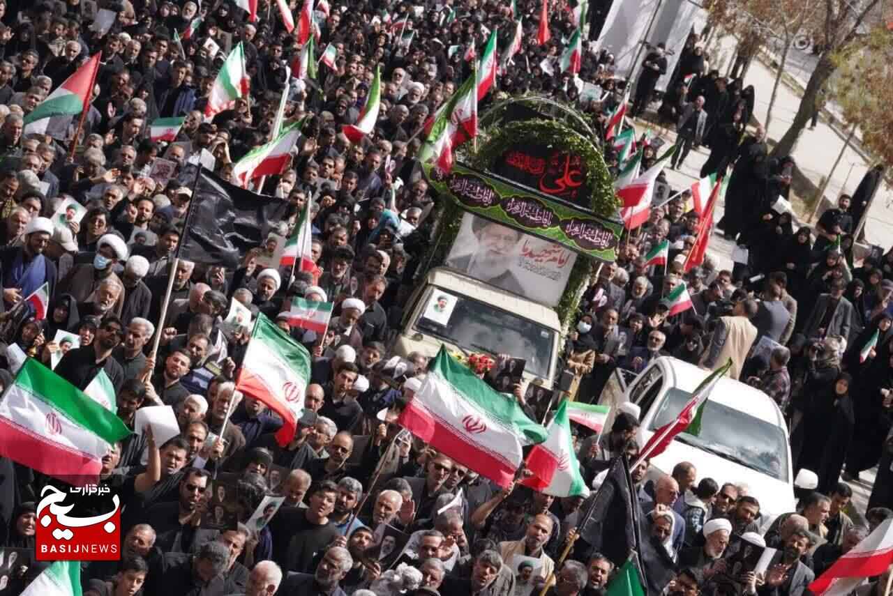 مراسم بیعت با رهبر معظم انقلاب آیت الله سید مجتبی خامنه‌ای در شهر کرمان