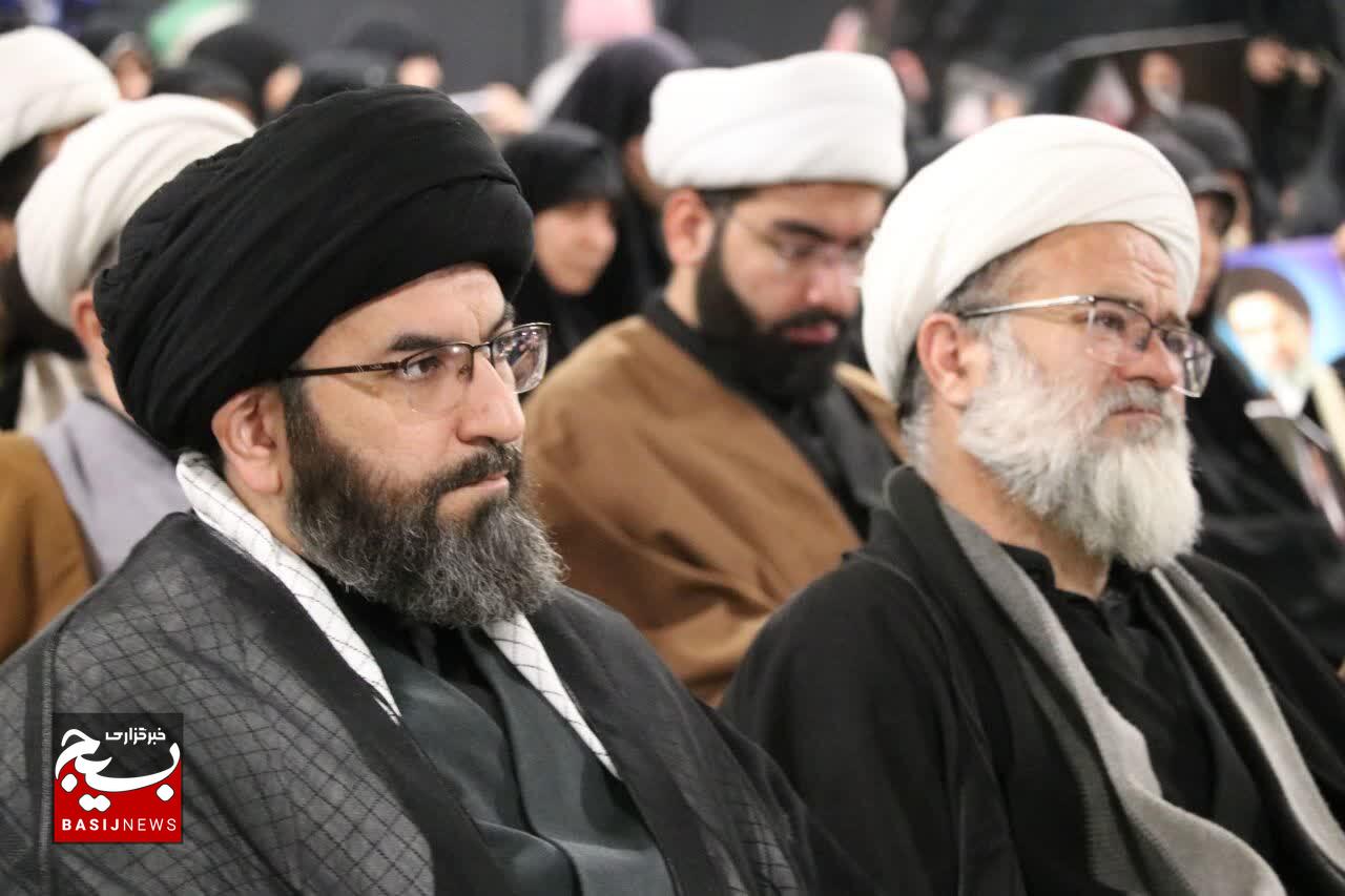 بیعت علما و روحانیون زنجان با سومین رهبر انقلاب اسلامی آیت الله سید مجتبی حسینی خامنه ای