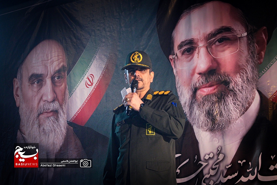تاریخ پرافتخار مقاومت مردم ایران، الهام‌بخش ایستادگی در برابر دشمنان است