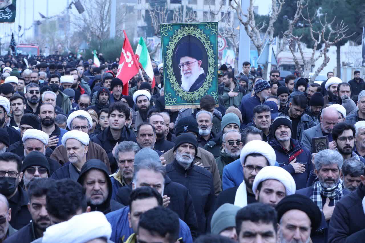 مراسم تشییع شهید حجت الاسلام حجت الاسلام مهدی سیرت هدی سیرت در آبیک مراسم تشییع شهید حجت الاسلام حجت الاسلام مهدی سیرت هدی سیرت در آبیک