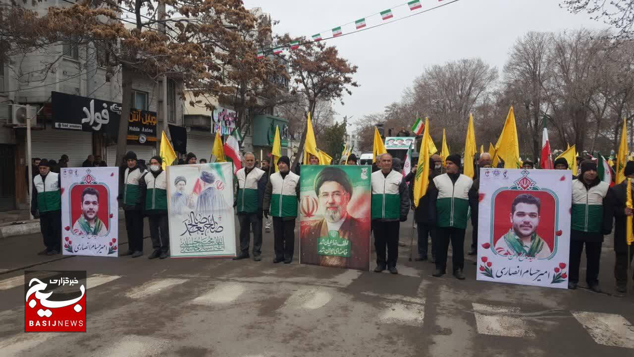 تشیع پیکر مطهر شهید سرافراز وطن شهید امیرحسام انصاری 