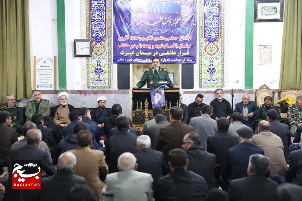 تا زمانی که «عماران» در میدان باشند پیروزی با جبهه حق است