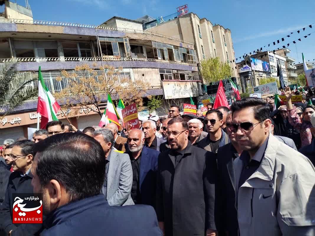 شیراز، امروز پیکر ۲۴ شهید ناو «دنا» و ۱۴ شهید «اقتدار فارس» را تا آسمان به دوش کشید +عکس