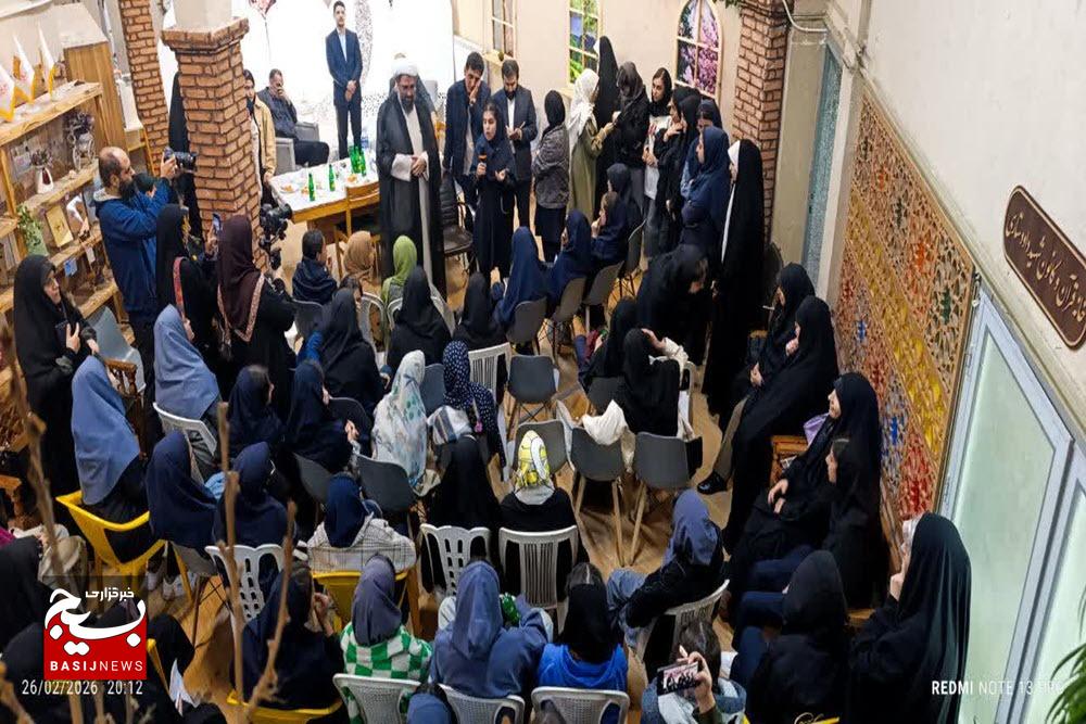 دختران نوجوان همدان، پای گفتگوی رو‌در‌رو با نماینده ولی‌فقیه در استان